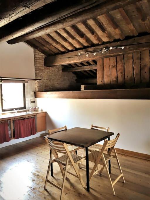 Romantic Studio In The Historical Heart Of Padua Buitenkant foto